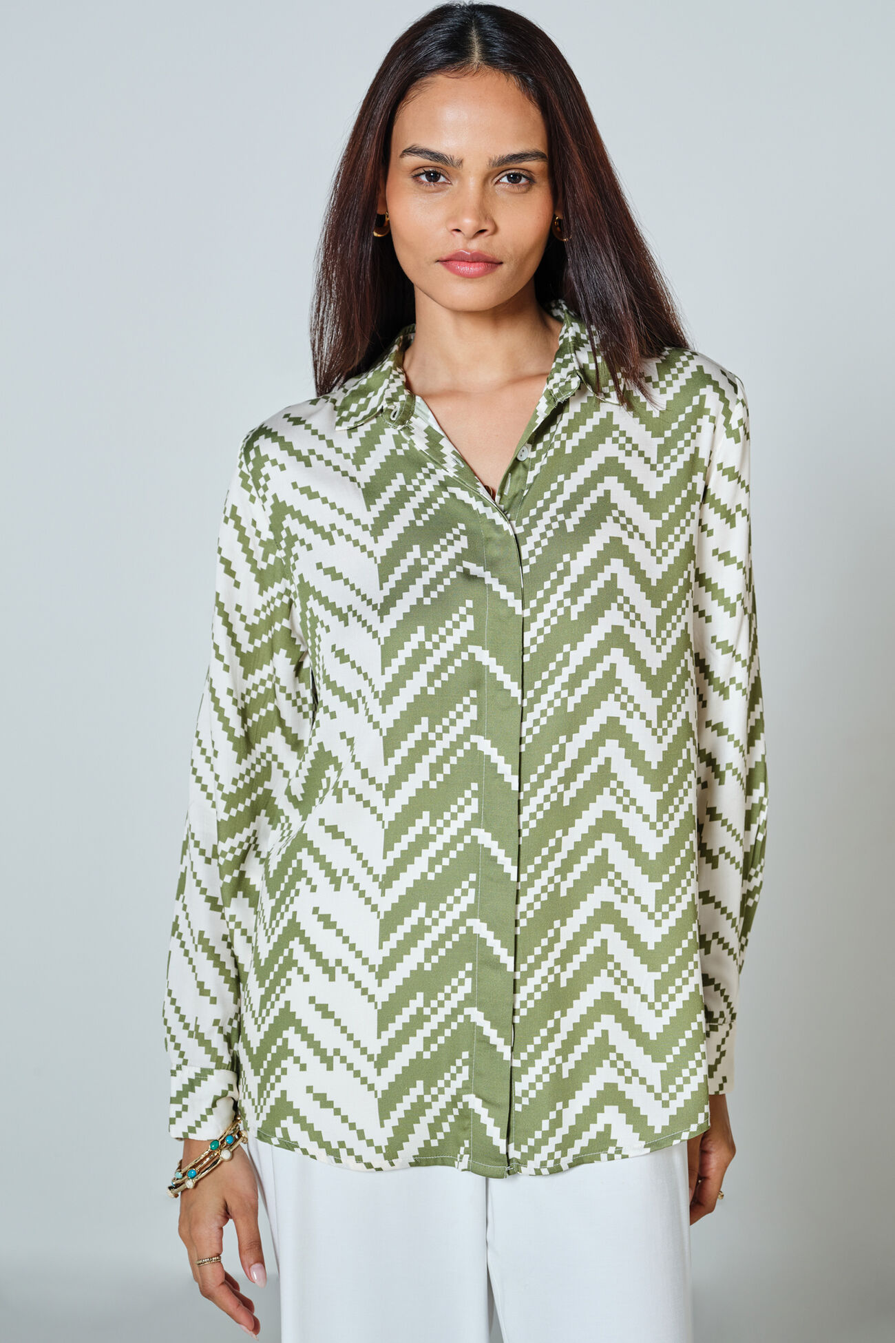 Graphic Grove Modal Top